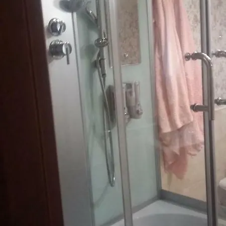Da Serafina Alloggio in famiglia Carrara